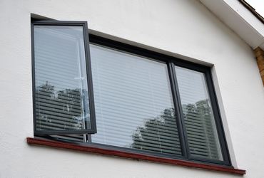 Channel Windows - Aluminium Windows (10)